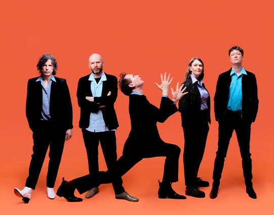 Franz Ferdinand lança nova versão de "Build it Up" 1 FranzFerdinand 2025 SITE