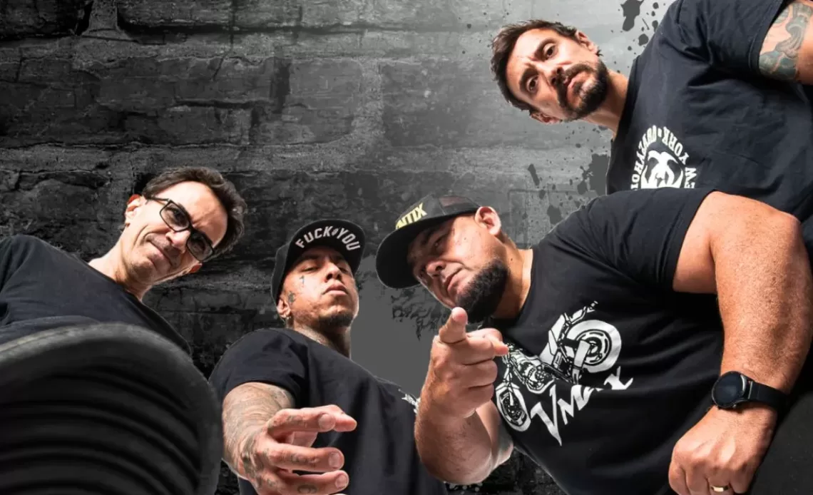 Os "Maluco de Brasília" se unem a vocalista do Suicidal Tendencies 1 Raimundos e MC Buchecha revivem os anos 90 em fest0032262500202407221024 3