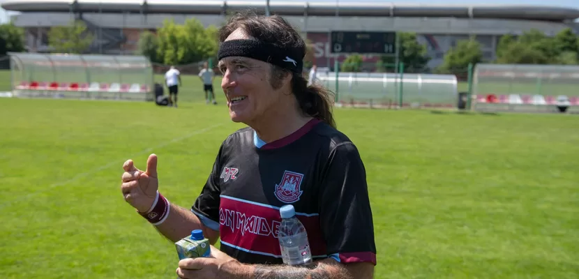 IBAGEM WEST HAM IRON MAIDEN