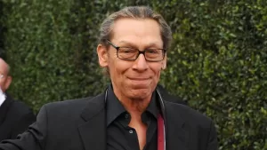Alex Van Halen liga os amplificadores e confirma nova música com Steve Lukather, do Toto 2 IBAGEM ALEX VAN HALEN