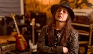 Daron Malakian revela que ver o KISS pela primeira vez foi assustador — e viciante 2 IBAGEM DARON MALAKIAN