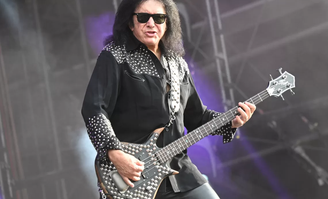 IBAGEM GENE SIMMONS