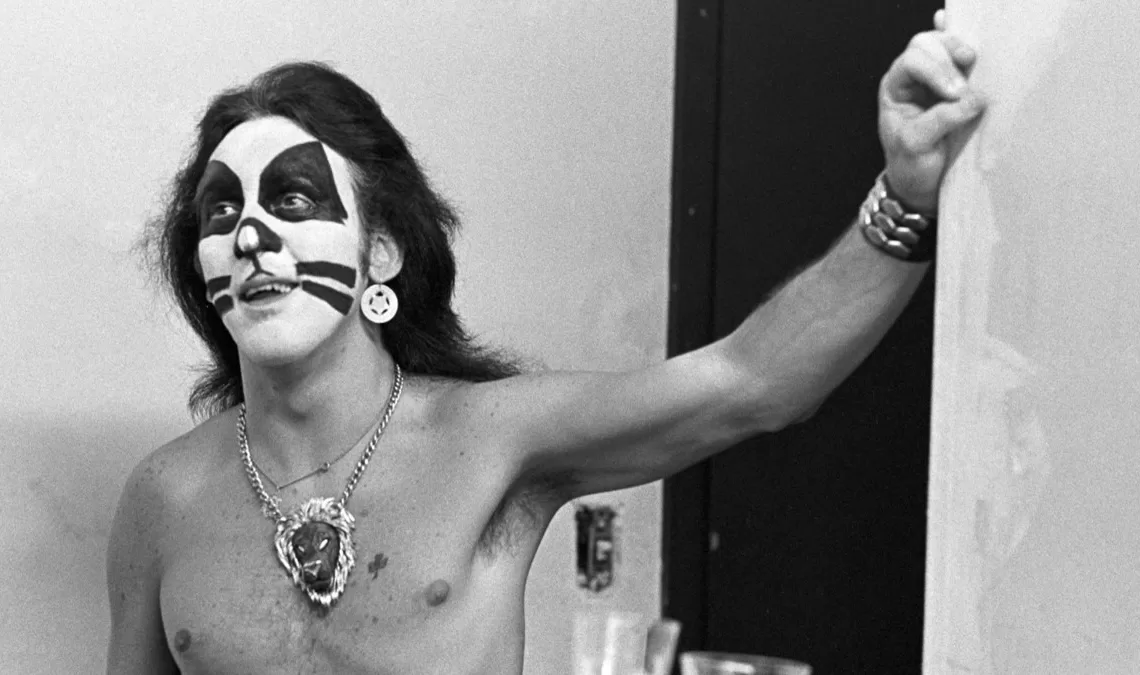 Peter Criss responde Gene Simmons após polêmica: “bateria não é instrumento?” 1 IBAGEM PETER CRISS 1