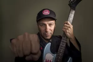Especialistas elegem os 20 guitarristas que dominaram 2025 2 IBAGEM TOM MORELLO