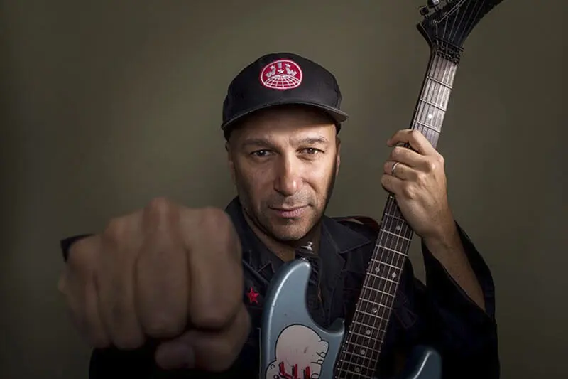 Especialistas elegem os 20 guitarristas que dominaram 2025 1 IBAGEM TOM MORELLO