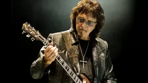 Tony Iommi prepara novo álbum solo com vocalista sueco misterioso 2 IBAGEM TONY