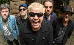 Acústicos & Valvulados apostam na vibe positiva em “Eu Quero o Teu Sorriso”; Música já está na programação da Rock News 2 IBAGEM AV