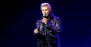 Billy Idol: indicação ao Hall da Fama vem com trailer explosivo de novo documentário 2 IBAGEM BILLY IDOL