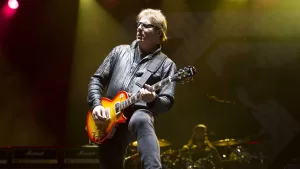 Twisted Sister cancela shows de 50 anos e Jay Jay French diz: “não havia outra escolha” 2 IBAGEM JAY JAY FRENCH