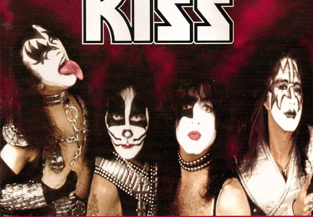 KISS entra para o clube do bilhão: “I Was Made For Lovin’ You” quebra a internet no YouTube 1 IBAGEM KISSSSSSSSSS