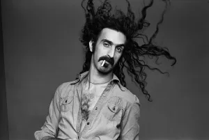 Nem Todo Mundo Caiu na Beatlemania: 10 astros da música que compraram briga com os Beatles 2 IBAGEM FRANK ZAPPA