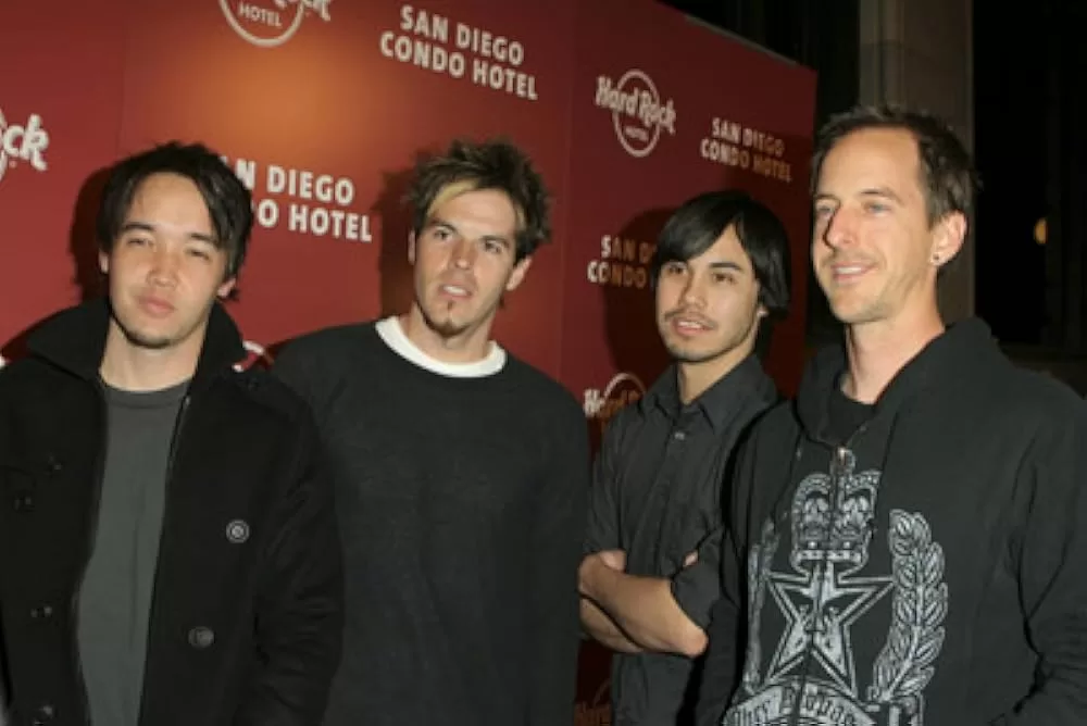 Hoobastank quebra silêncio de oito anos e lança música inédita com pegada renovada 1 IBAGEM HOOBASTANK