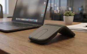 Rock Geek: Logitech apresenta mouse dobrável que cabe no bolso e carrega em apenas um minuto 2 IBAGEM MOUSE DOBRAVEL LOGITECH