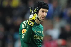 Dos gramados para o rock: os 10 discos que fizeram Petr Čech trocar as luvas pelas baquetas 2 PETR CECH