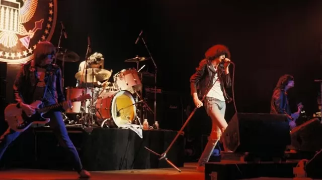 Ramones finalmente vão ganhar estrela na Calçada da Fama de Hollywood em 2027 1 IBAGEM RAMONESSSS