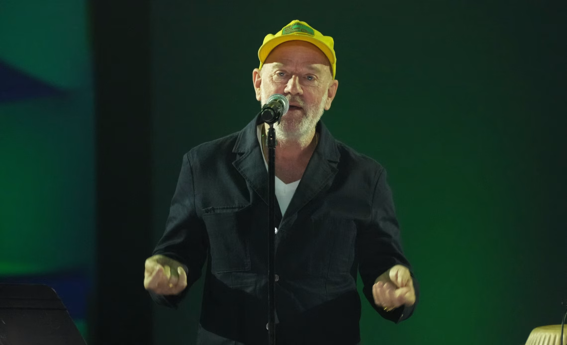 Michael Stipe, ex-R.E.M., prepara primeiro álbum solo para 2027 1 IBAGEM 1 MICHAEL STIPE