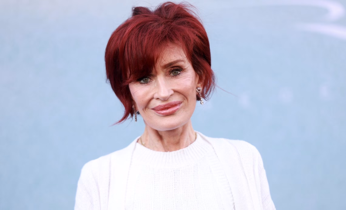 Sharon Osbourne revela por que não vive triste após a morte de Ozzy: “Ele não me deixou nem por um minuto” 1 IBAGEM A SHARON